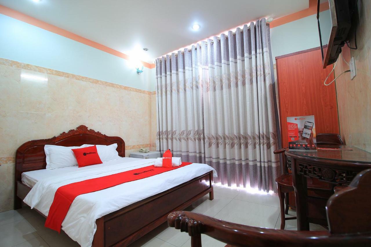 Reddoorz Chin Sao Hotel Nguyen Thi Thap Хошимін Екстер'єр фото